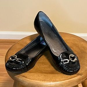 Audrey Brooke Flats. Patent Leather. Size 9